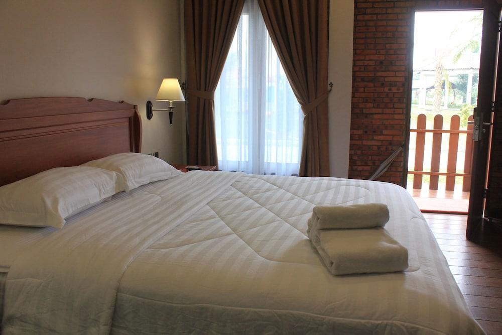Thong'S Inn Hotel Kualanamu Medan Ngoại thất bức ảnh