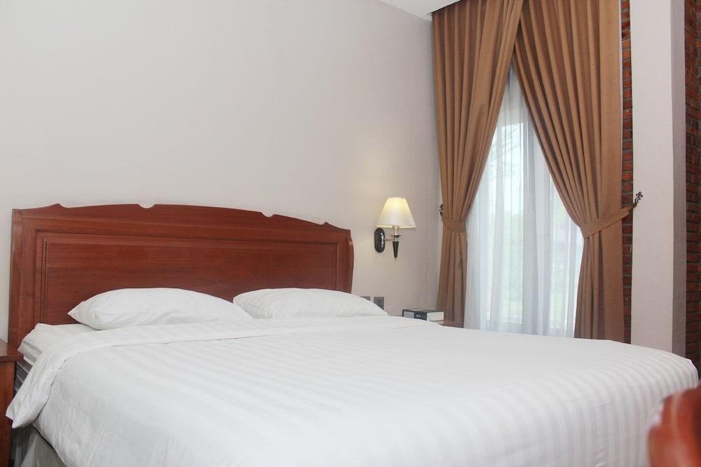 Thong'S Inn Hotel Kualanamu Medan Ngoại thất bức ảnh