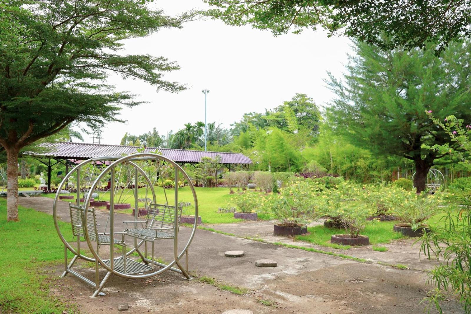 Thong'S Inn Hotel Kualanamu Medan Ngoại thất bức ảnh