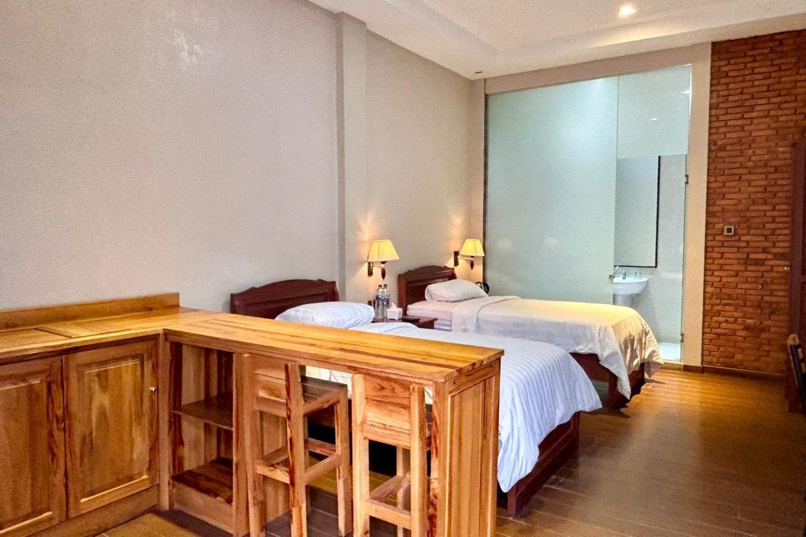 Thong'S Inn Hotel Kualanamu Medan Ngoại thất bức ảnh