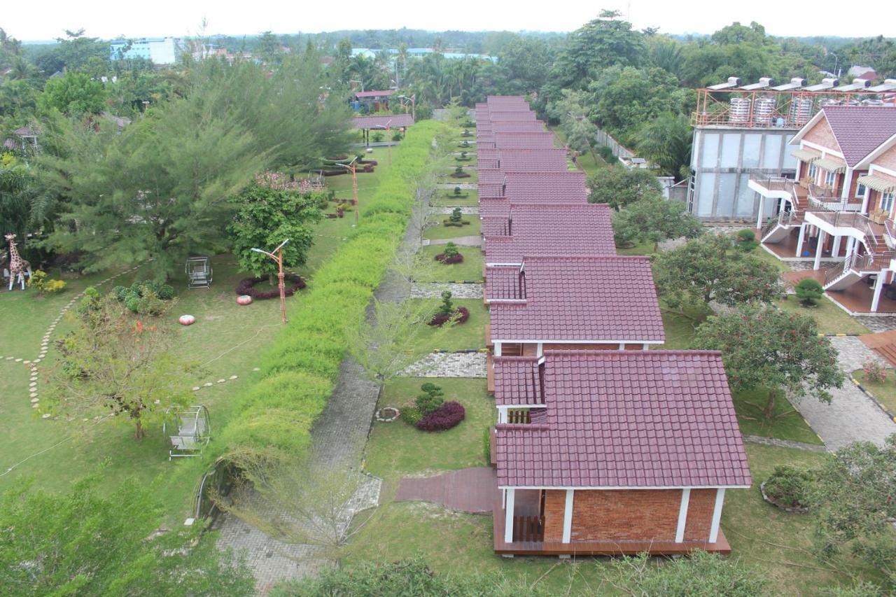 Thong'S Inn Hotel Kualanamu Medan Ngoại thất bức ảnh